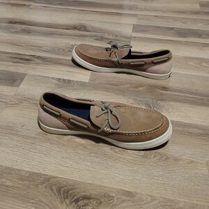 Men's Size 11 Leather Boat Shoes